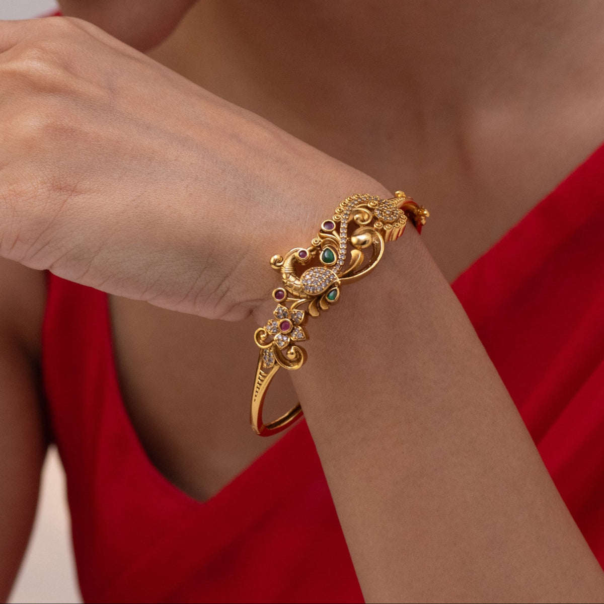 Madhavi Antique Bracelet