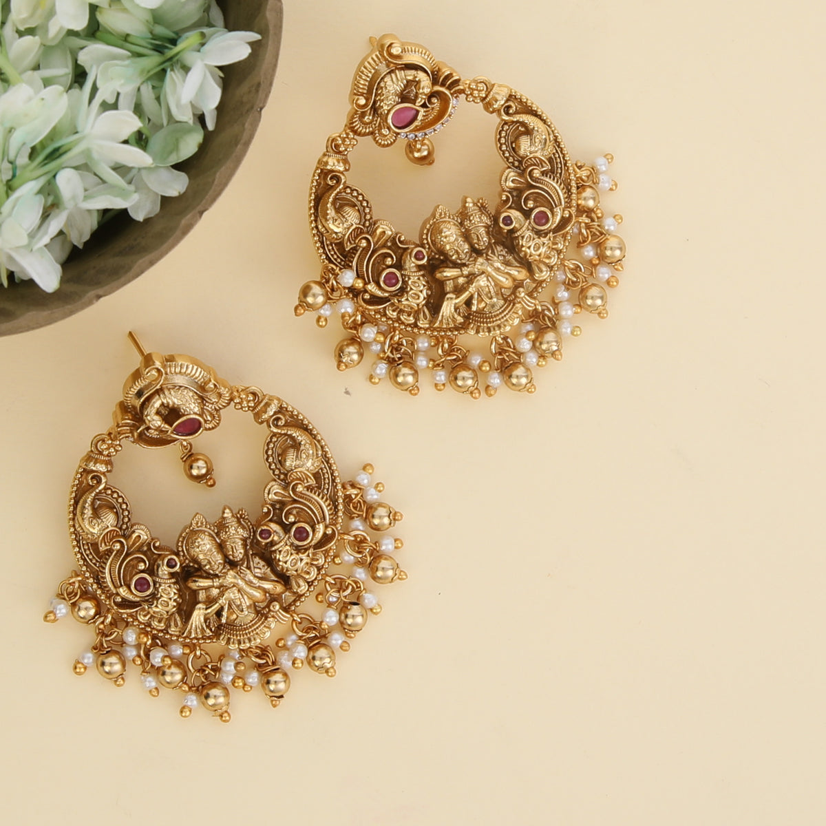 Radhiya Antique Chandbali Earrings