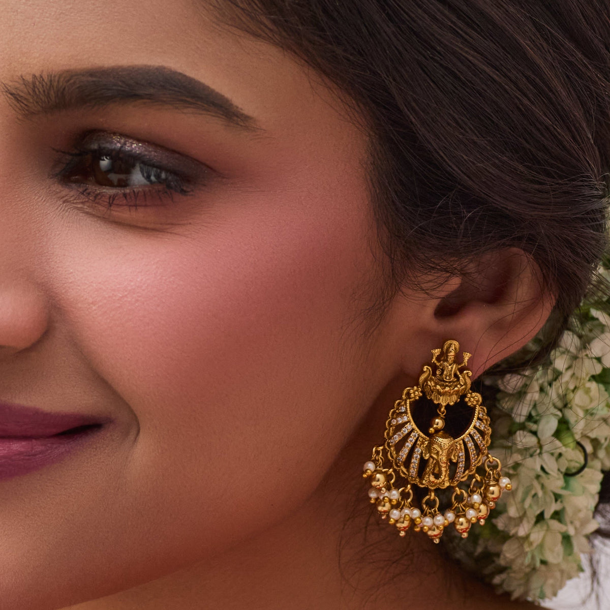 Ratri Antique Chandbali Earrings