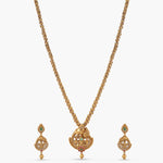 Kriti Antique Pendant Set