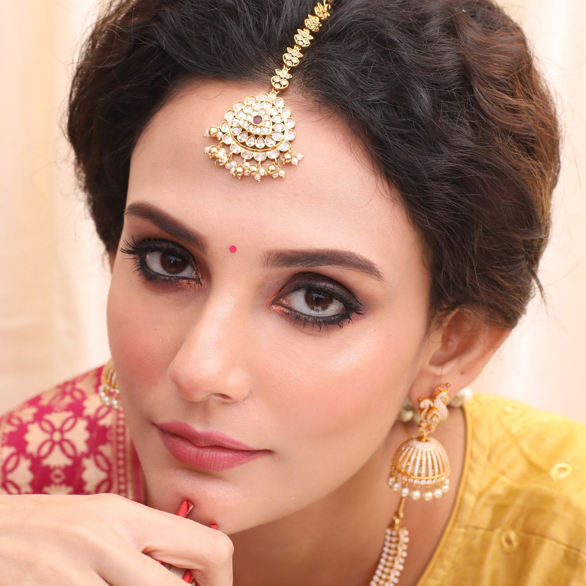 Shalini Antique Floral Maang Tikka