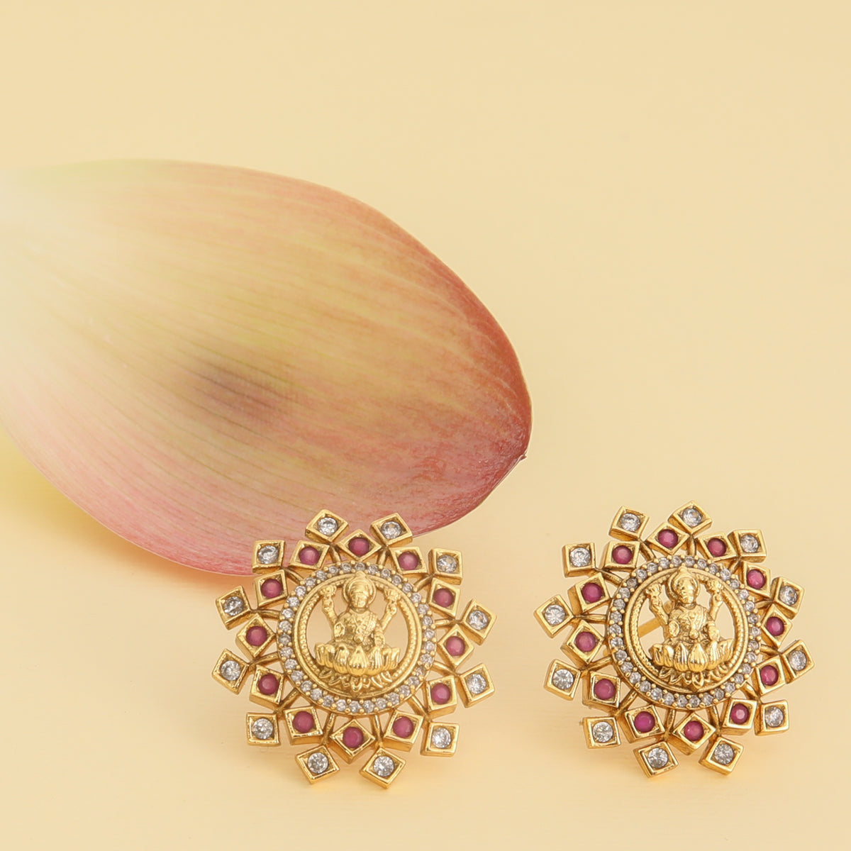 Veda Antique Stud Earrings