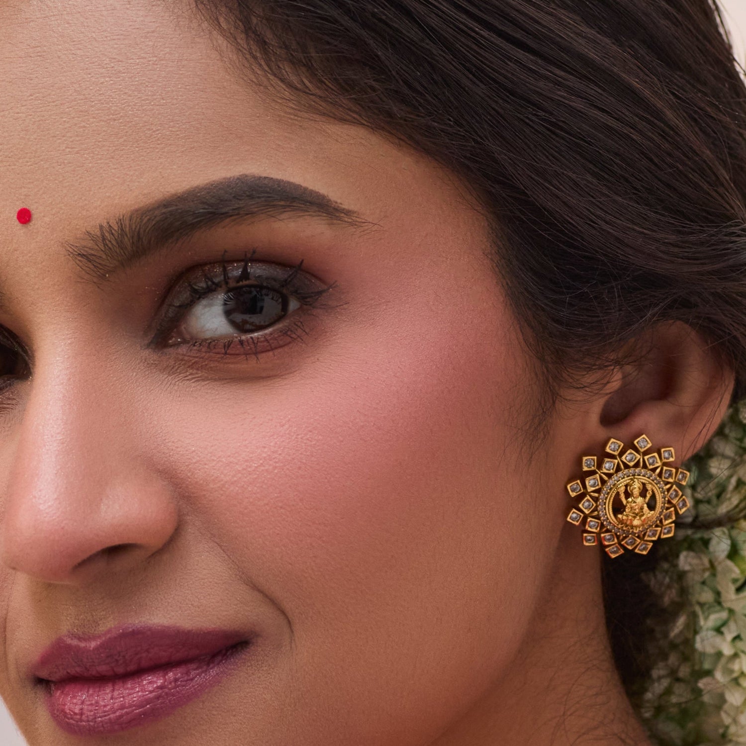 Swara Antique Stud Earrings