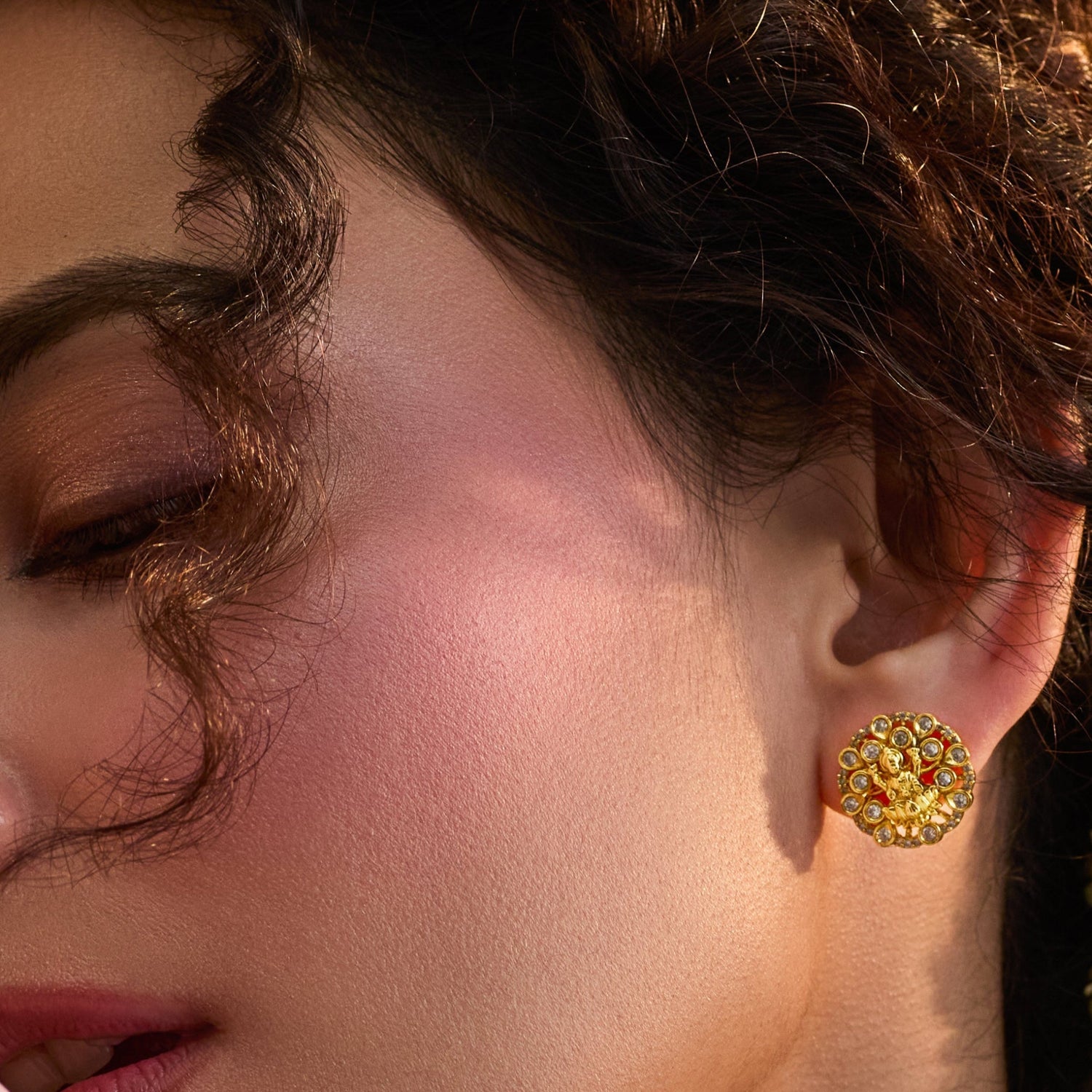 Samhita Antique Stud Earrings
