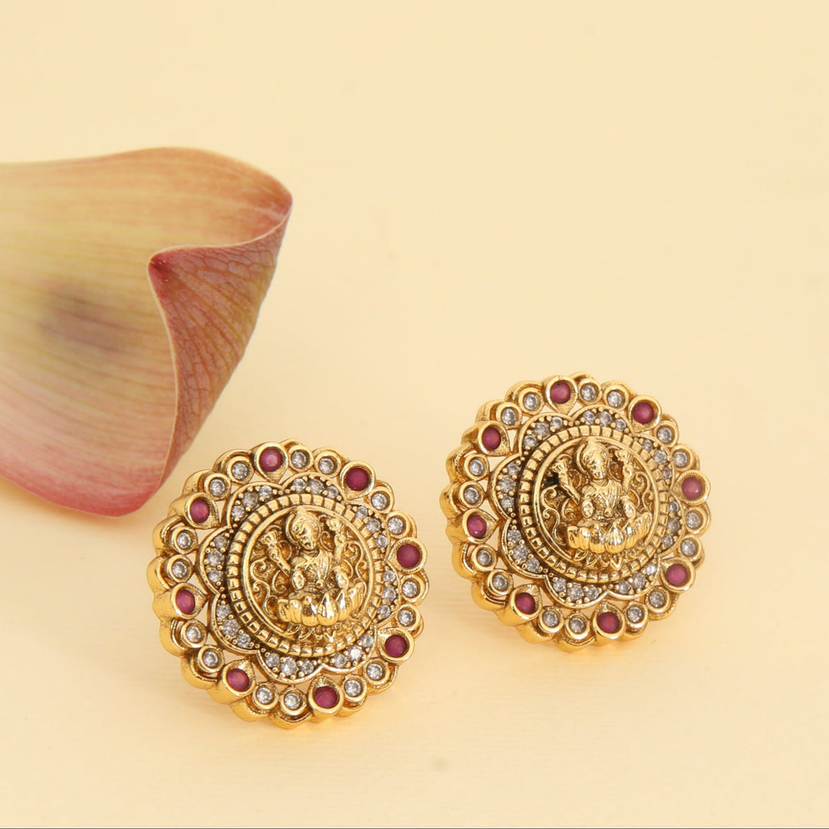 Vanya Antique Kempu Stud Earrings