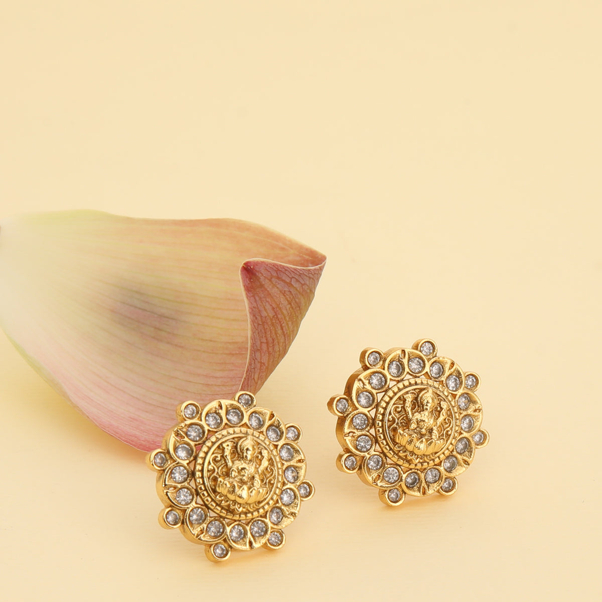 Madhavi Antique Stud Earrings