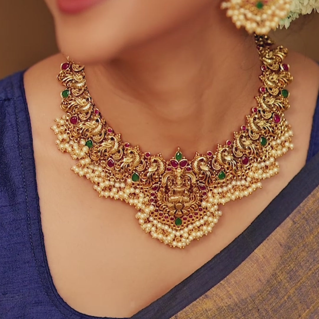 Cira Antique Necklace Set