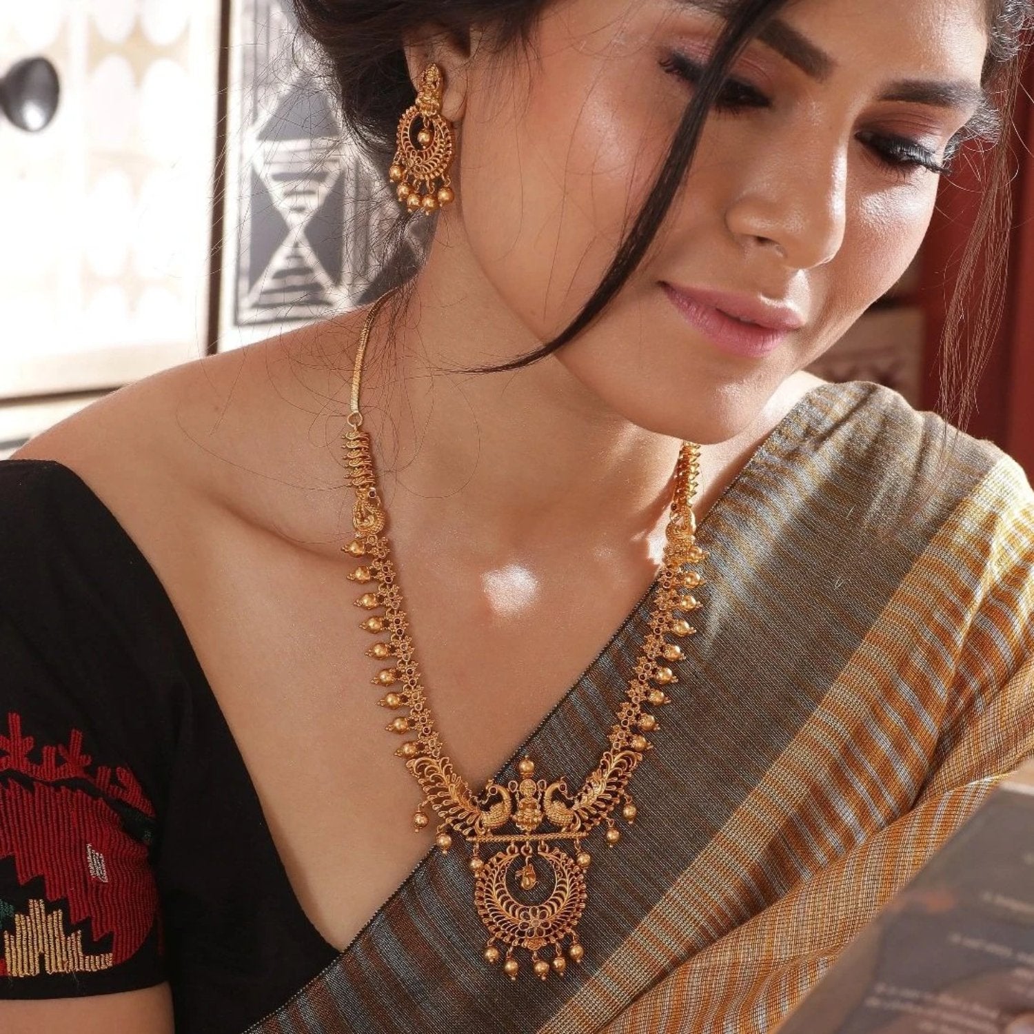 Kanti Antique Necklace Set