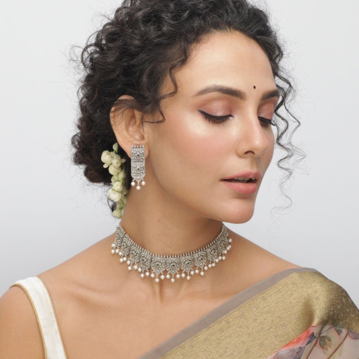 Maati Square Floral Antique Oxidized Choker Set