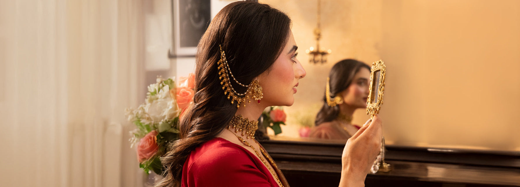 How Celebrities Are Bringing Ear Chains Back into the Spotlight