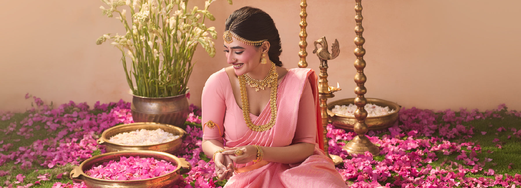 Indian Jewellery Layering Guide: How to Stack Traditional and Modern Pieces