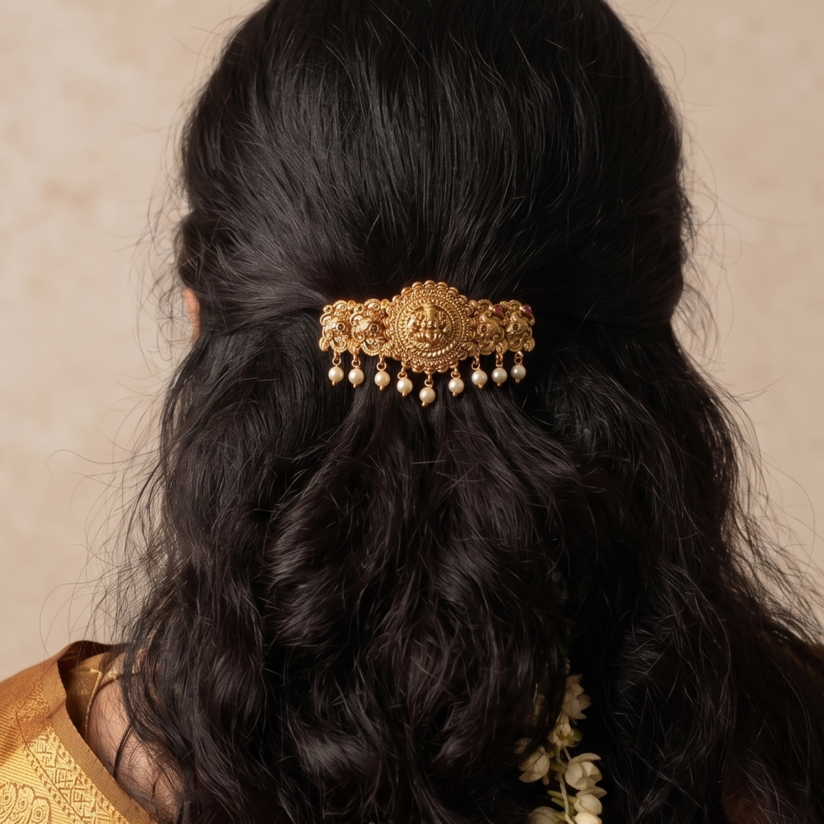 Samriddhi Antique Hair Clip