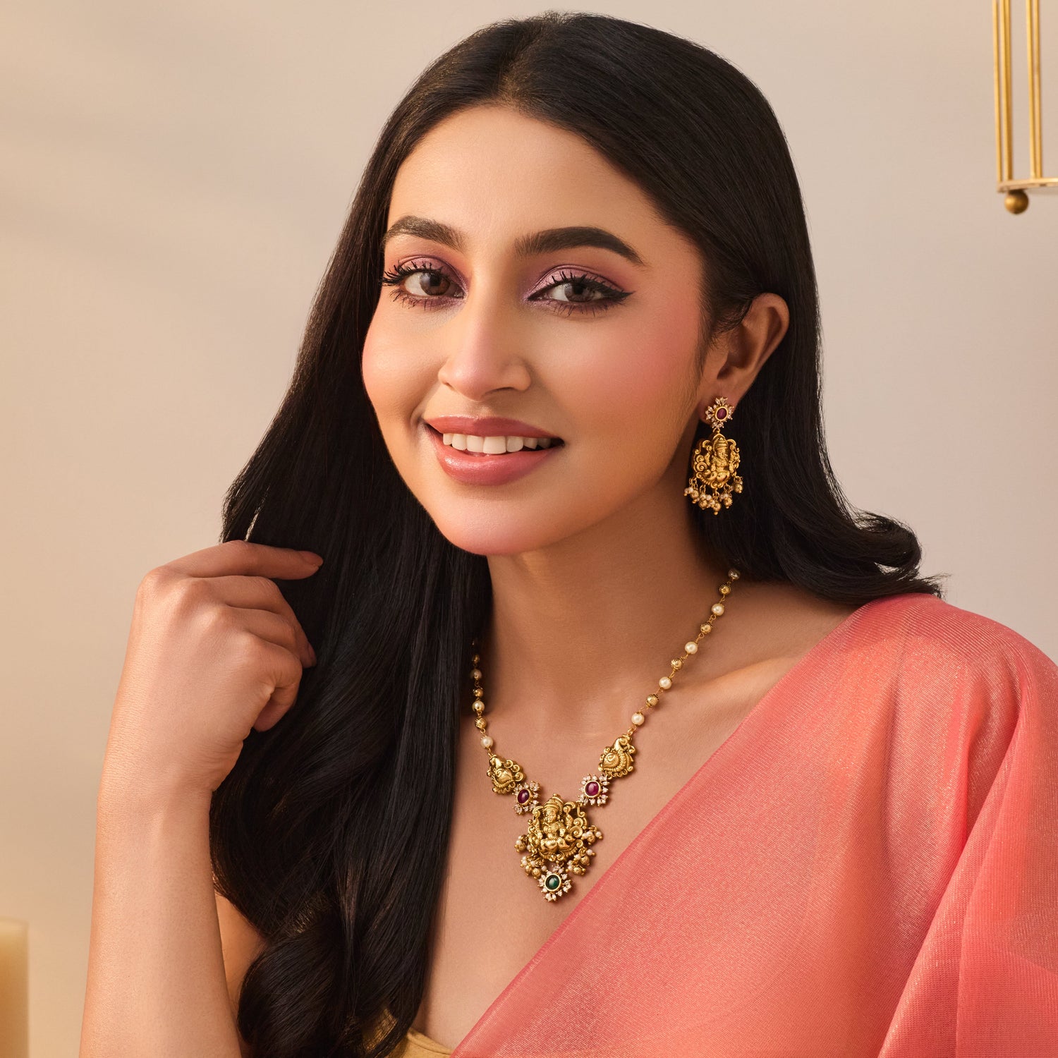 Satakshi Antique Pendant Set