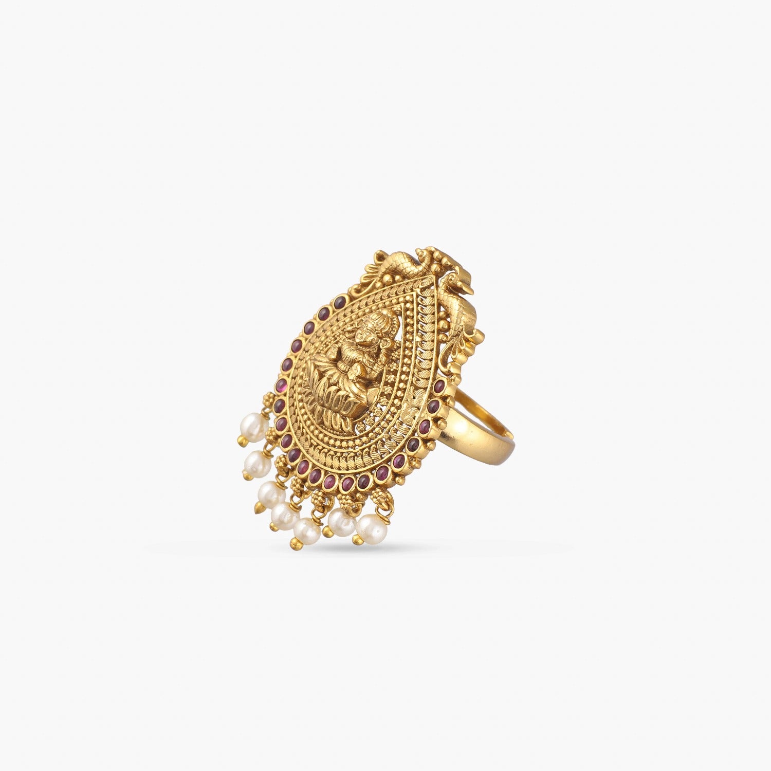 10 Gold Finger Rings Designs For Female To Suit Every Taste