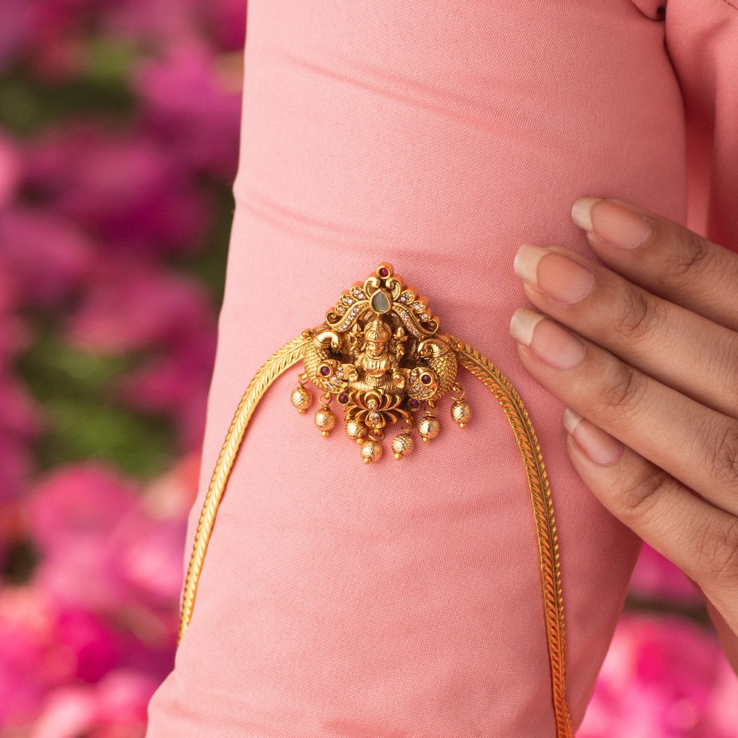 Devanshi Antique Vanki Armlet
