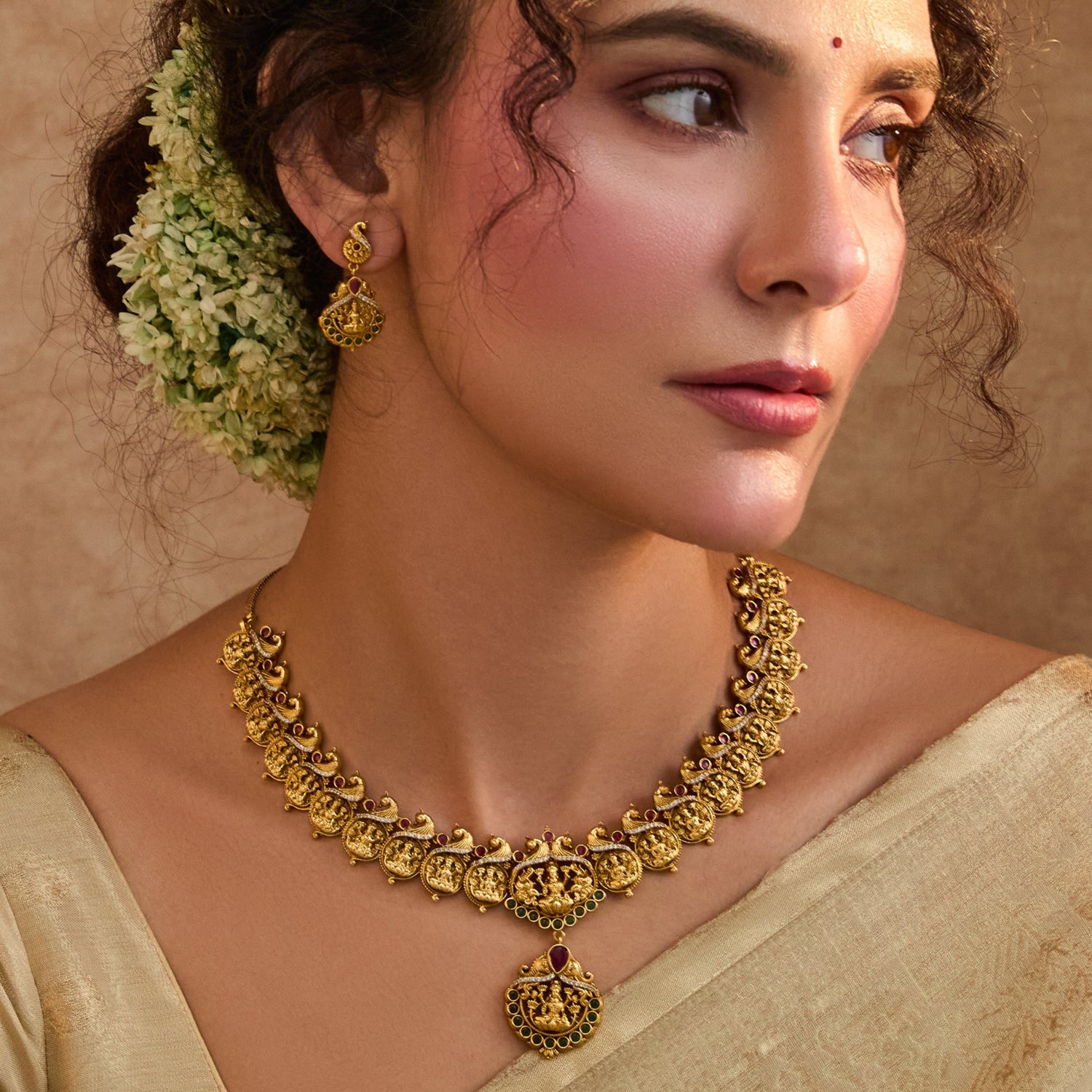 Rajshree Antique Necklace Set