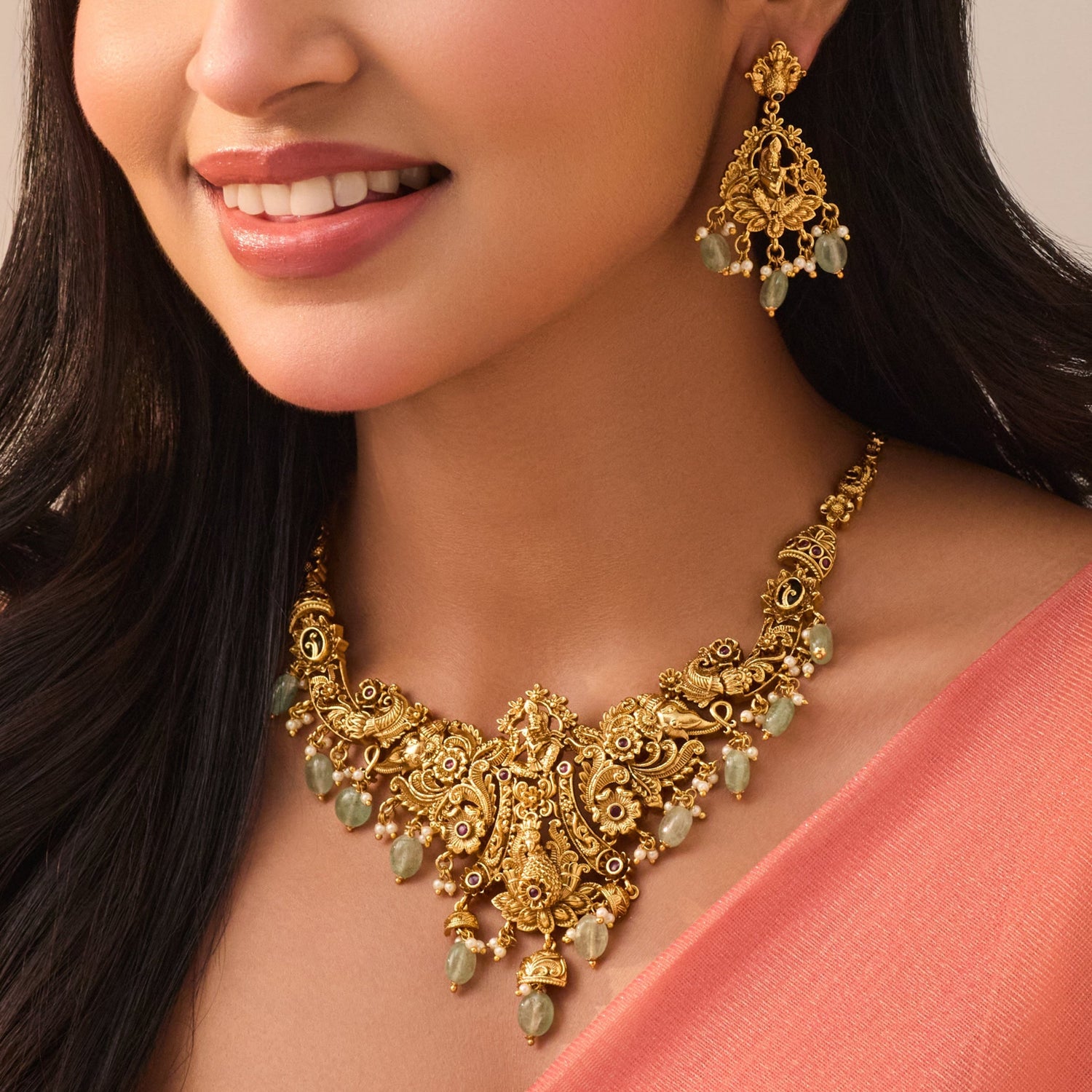 Shayari Antique Necklace Set