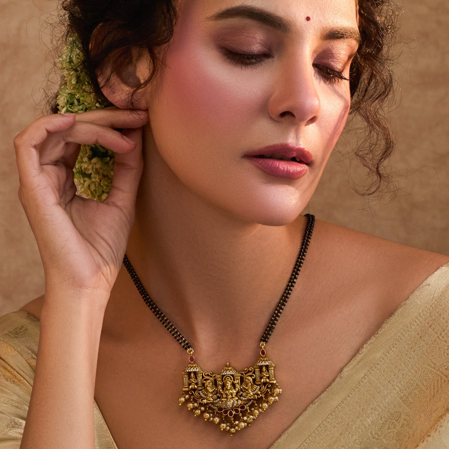 Ishani Antique Black Beads Necklace