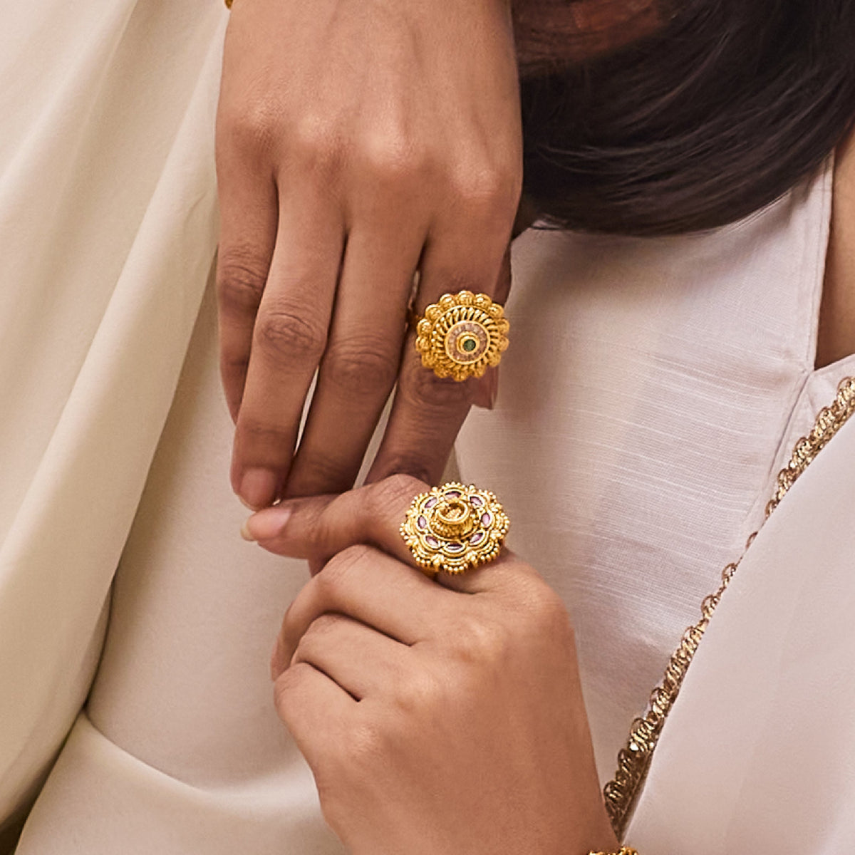 Nira Antique Finger Ring