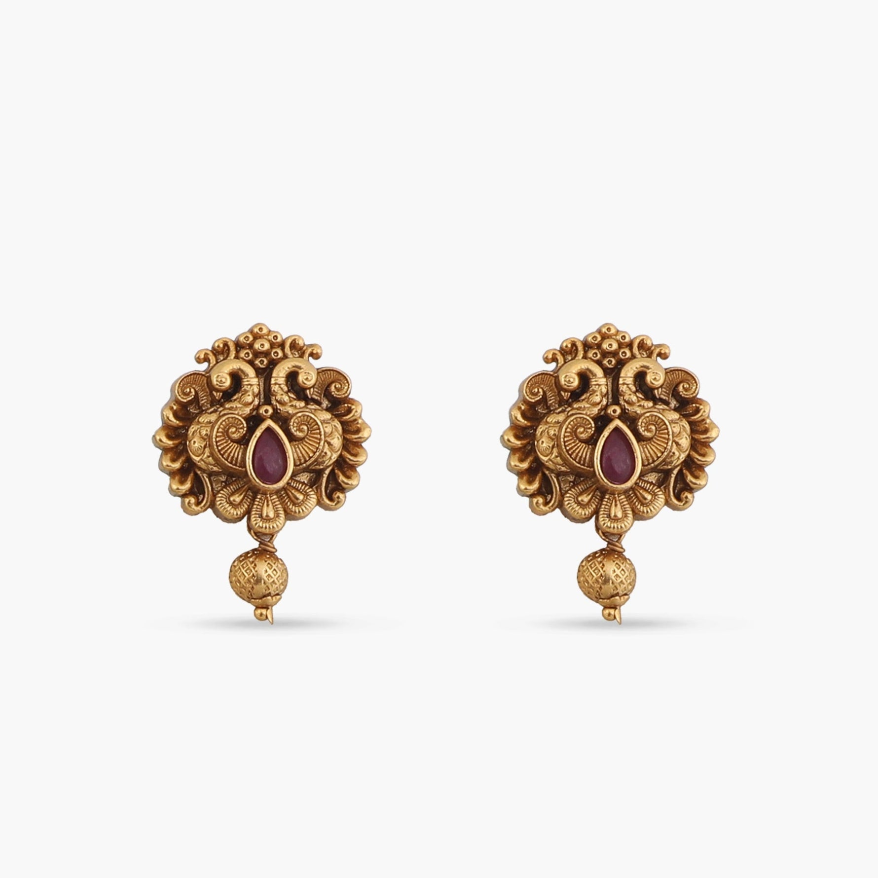 Aarvika Antique Necklace Set