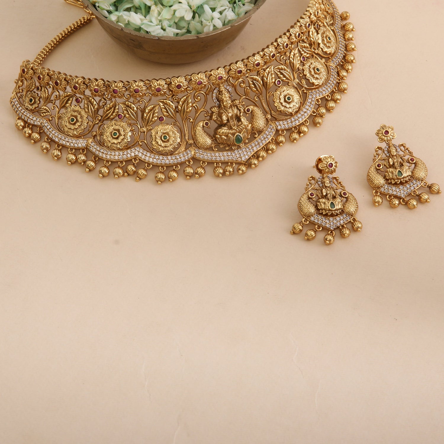Charumati Antique Choker Set