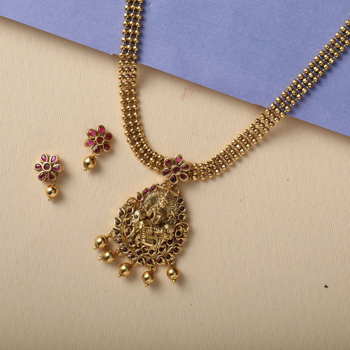 Latika Antique Necklace Set