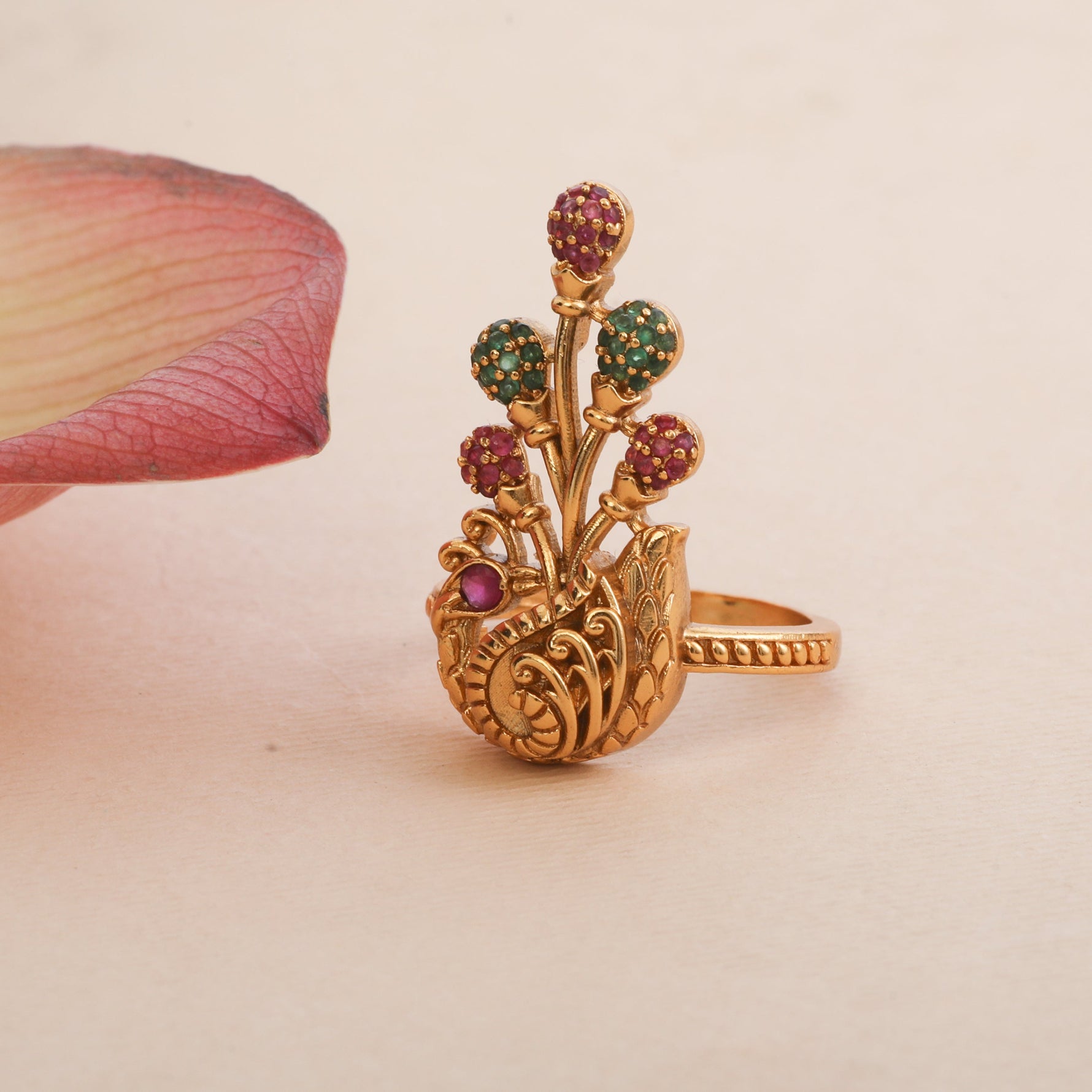 Priyadarshi Antique Finger Ring