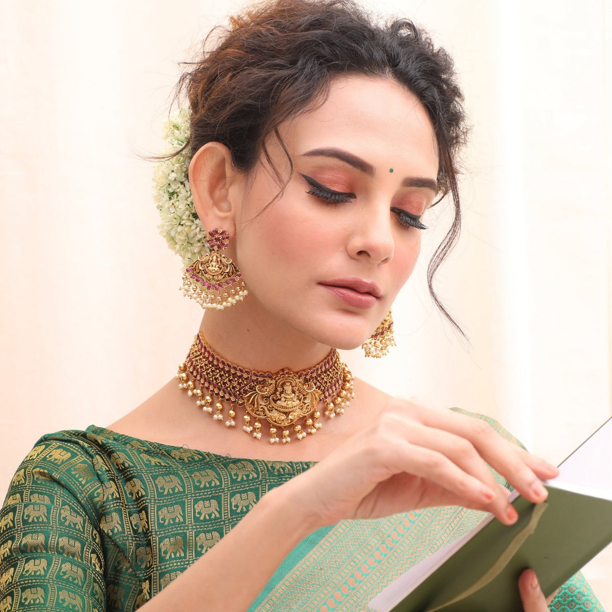 Rahini Antique Nakshi Choker Set