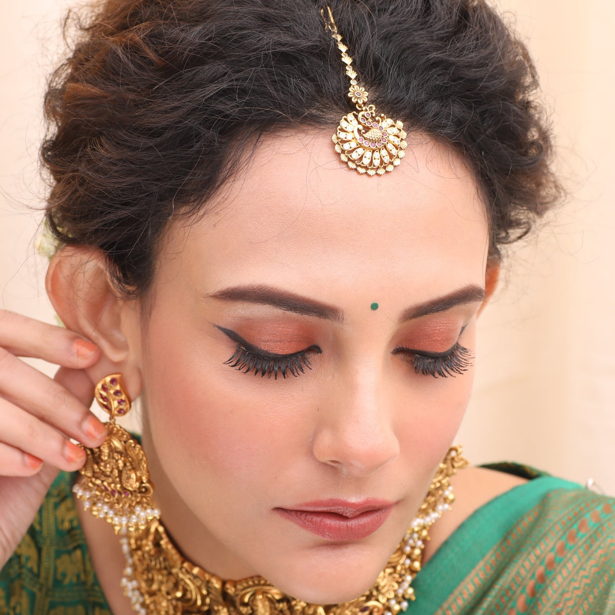 Classic Sajani Antique Maang Tikka