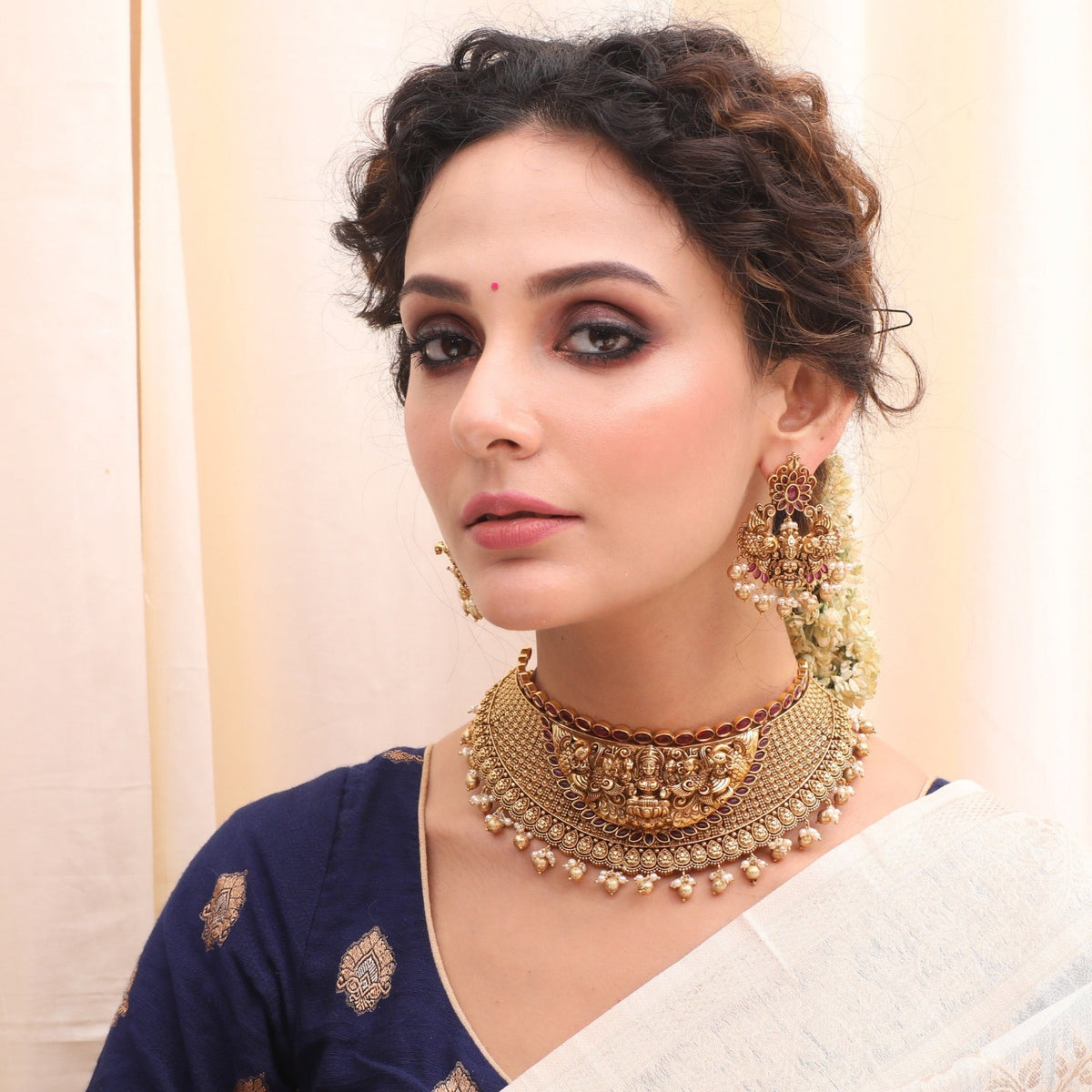 Deepti Antique Choker Set