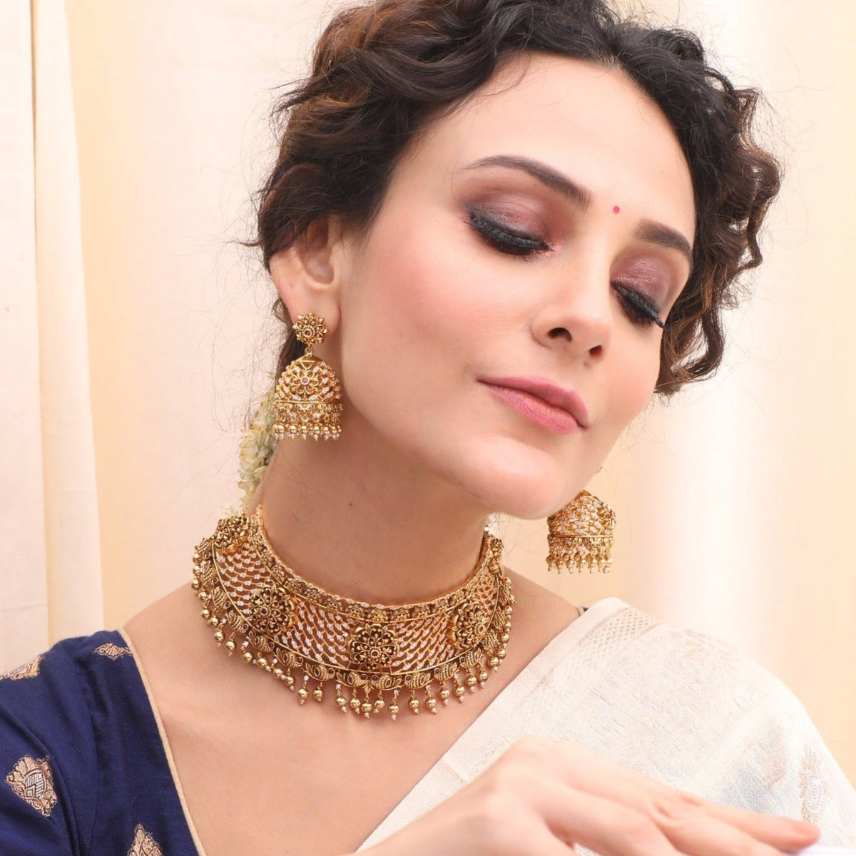 Yuthi Antique Nakshi Choker Set