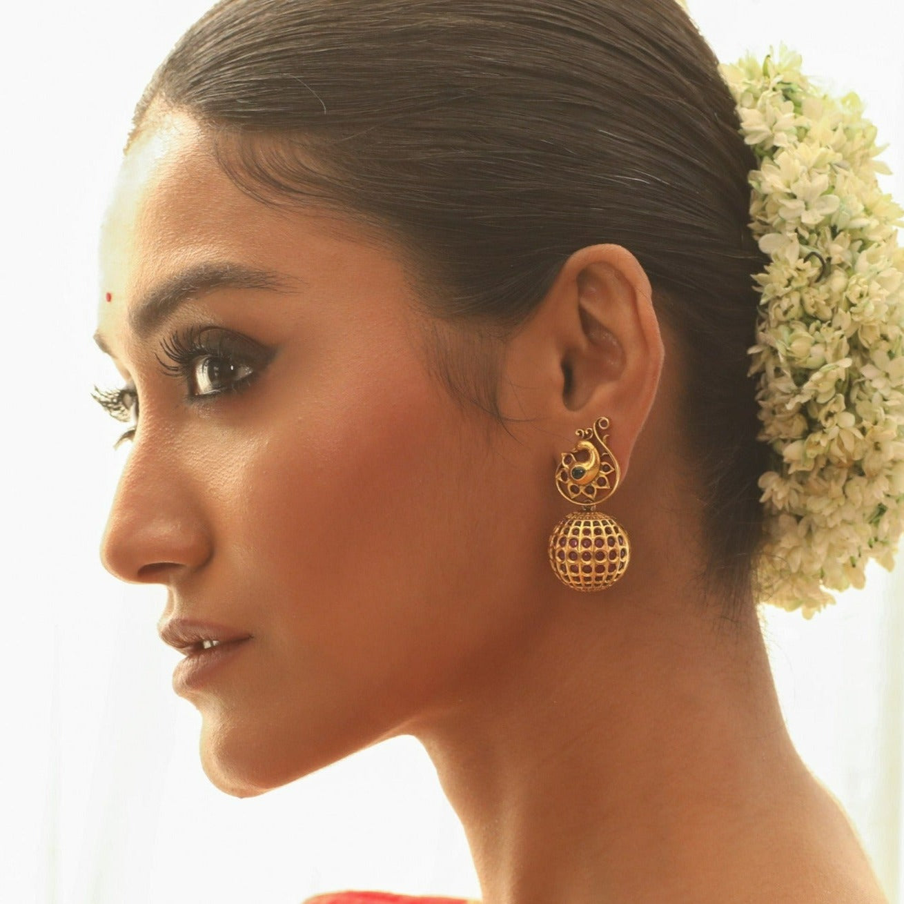 Purple Jhumka Hoop Earring | FashionCrab.com | Indian jewelry sets, Stylish  jewelry, Fashion earrings