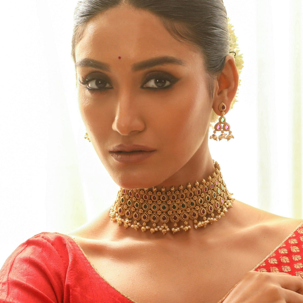 Anila Floral Kempu Choker Set