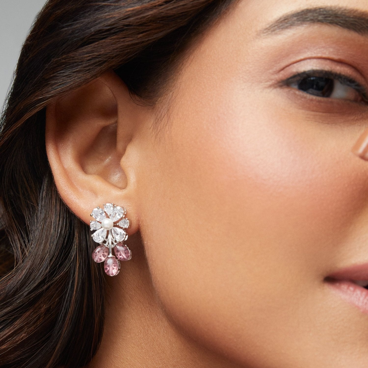 Poetic blooms stud earrings 2025