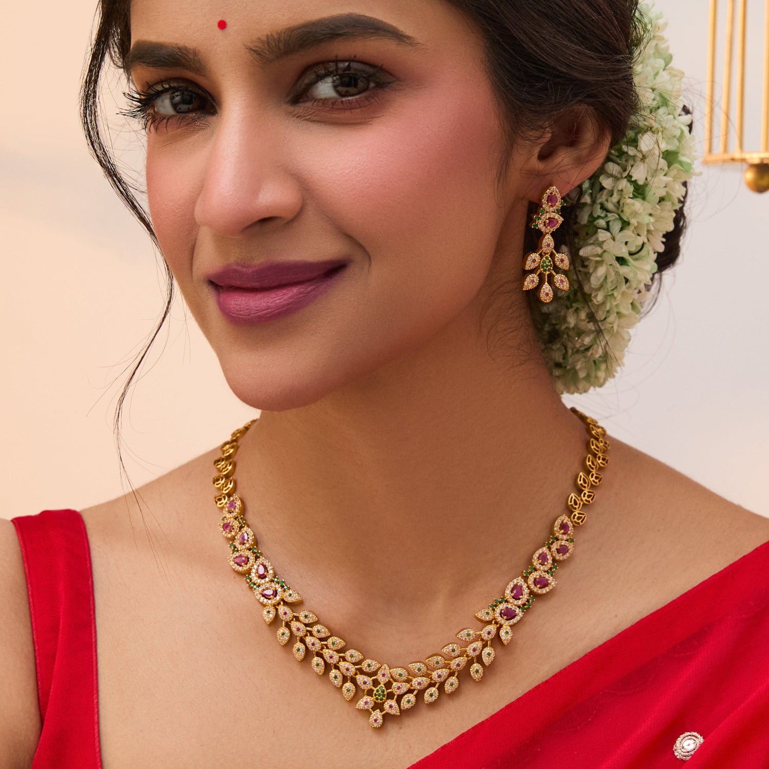 Prisha Delicate Antique Necklace Set
