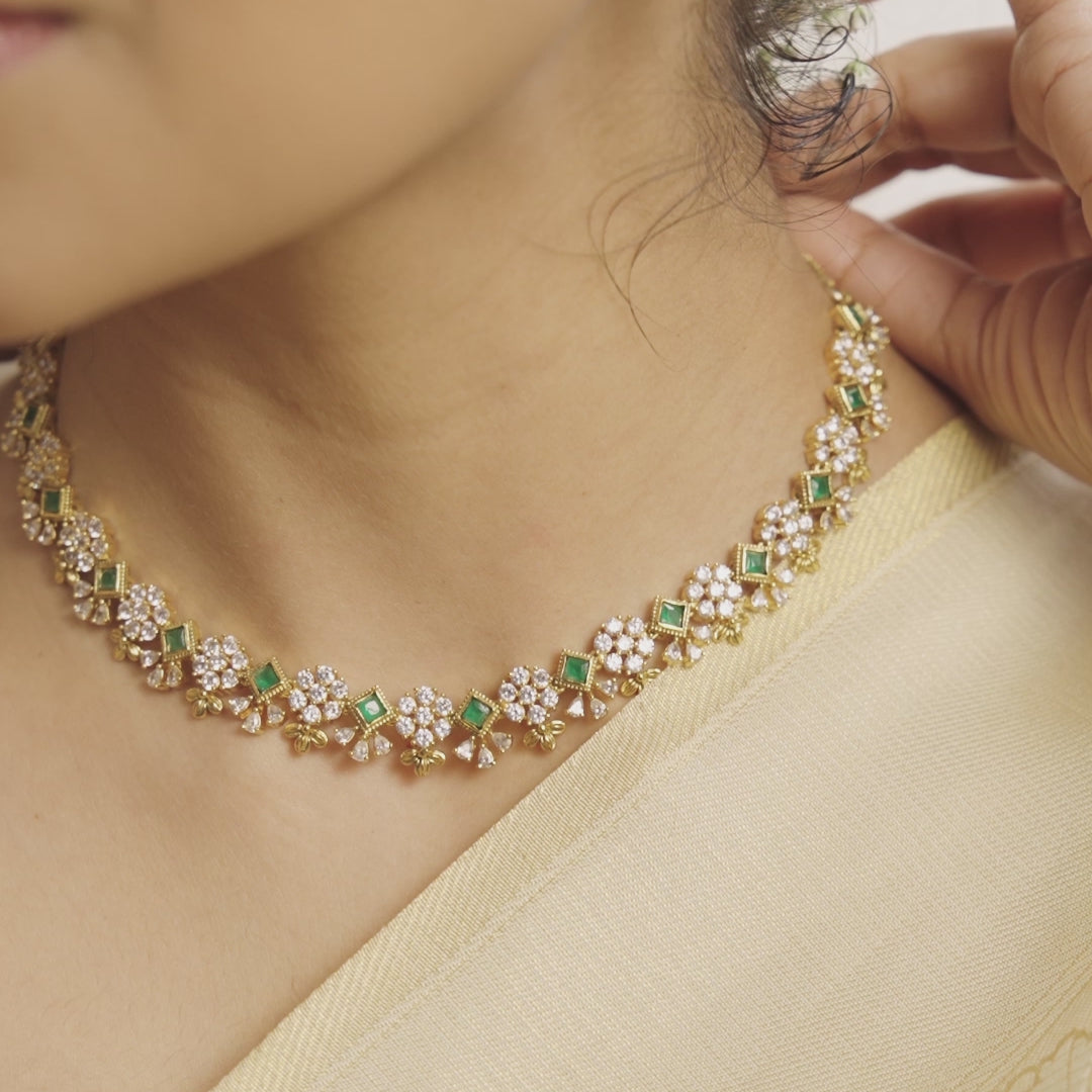 Risay Antique Necklace Set