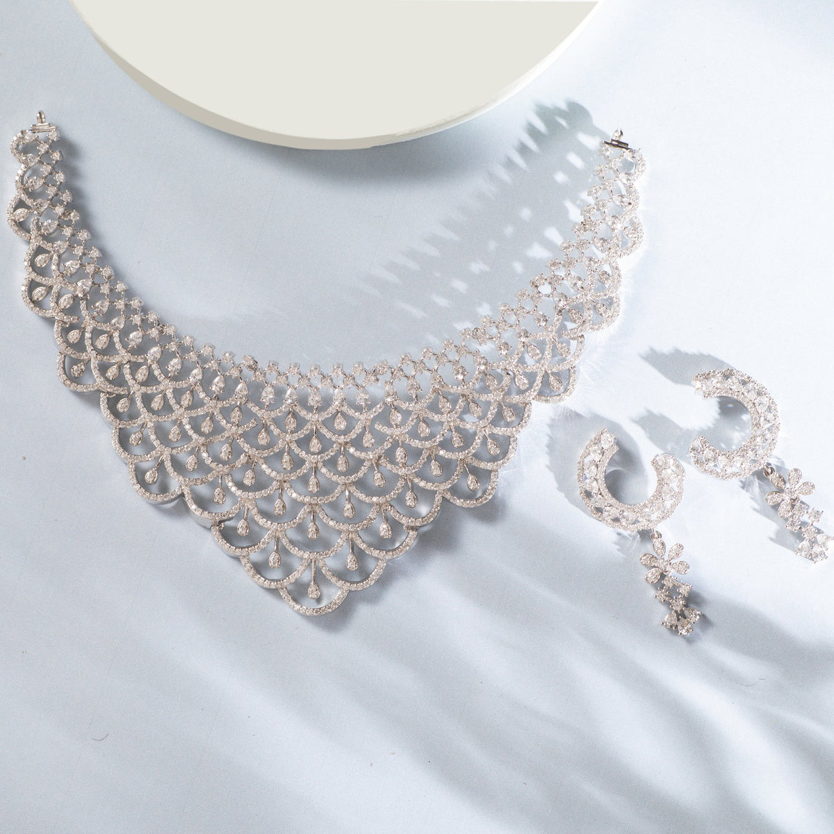 Avira Delicate CZ Choker Set