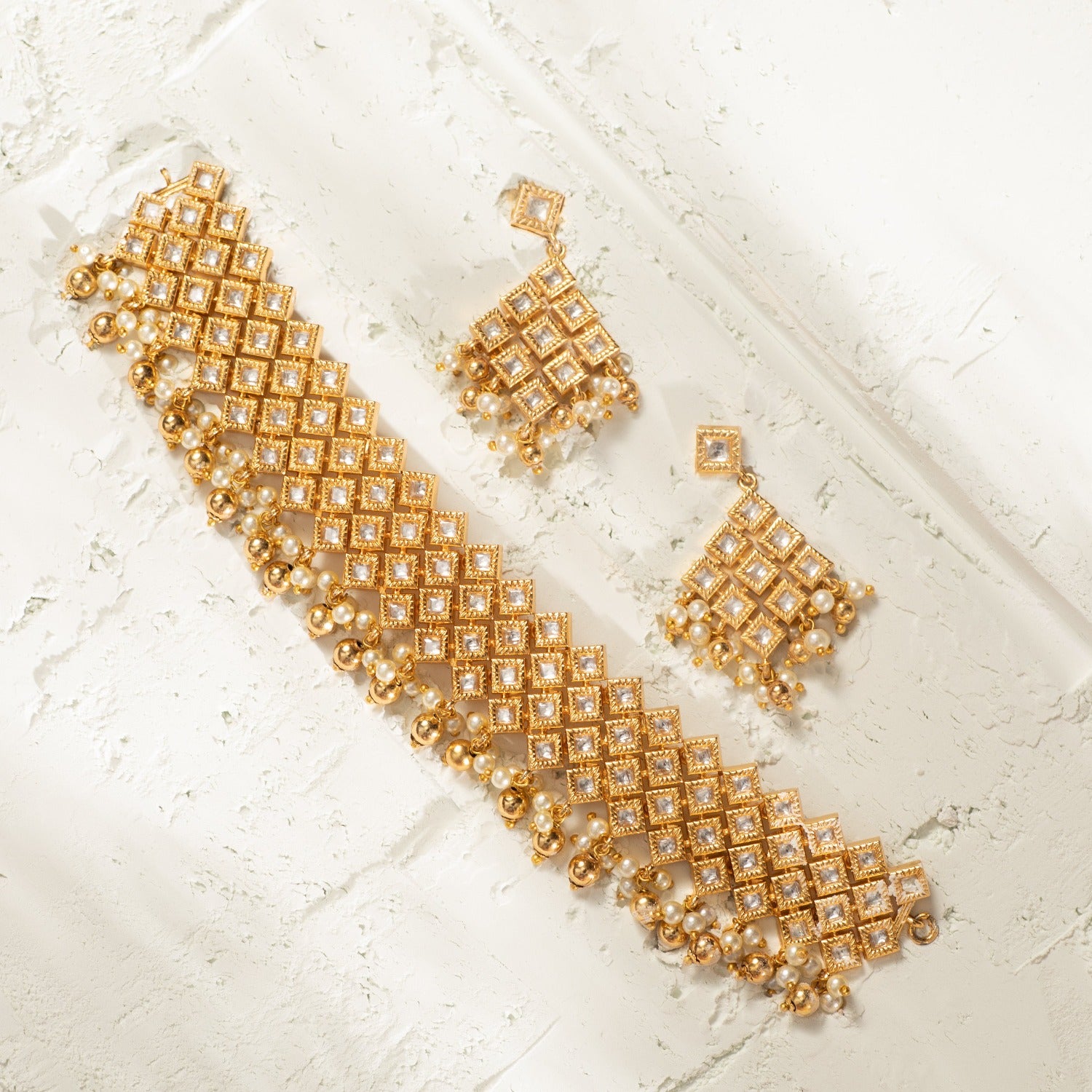 Susan Kundan Choker Set