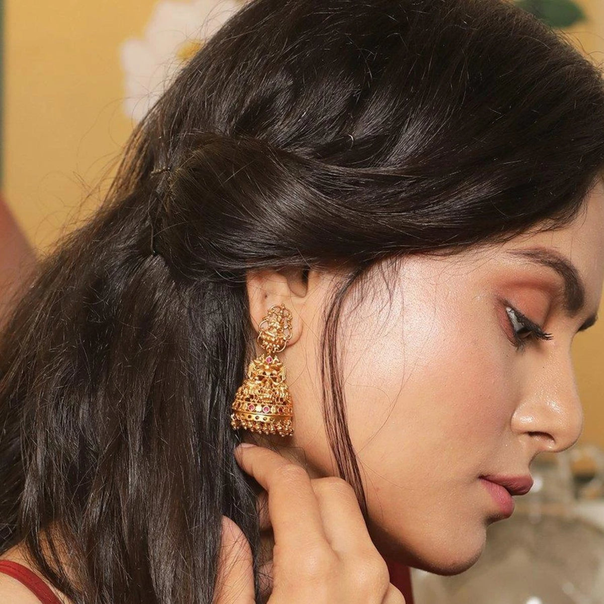 Aachal Antique Jhumka Earrings