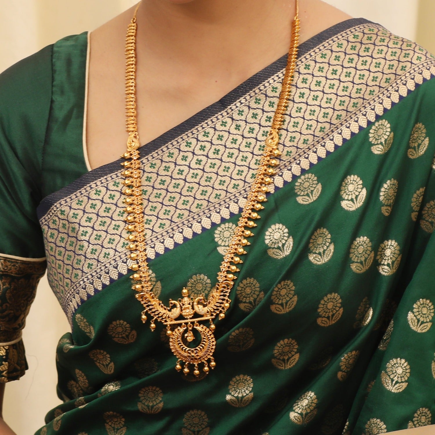 Hami Antique Long Necklace Set