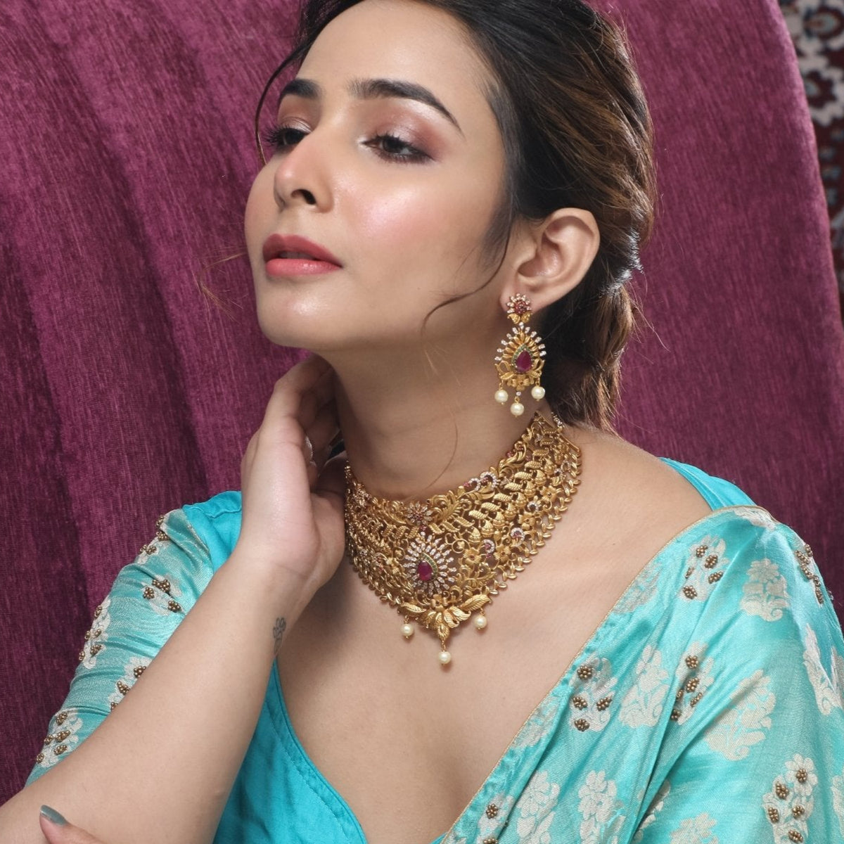 Ila Antique Choker Set