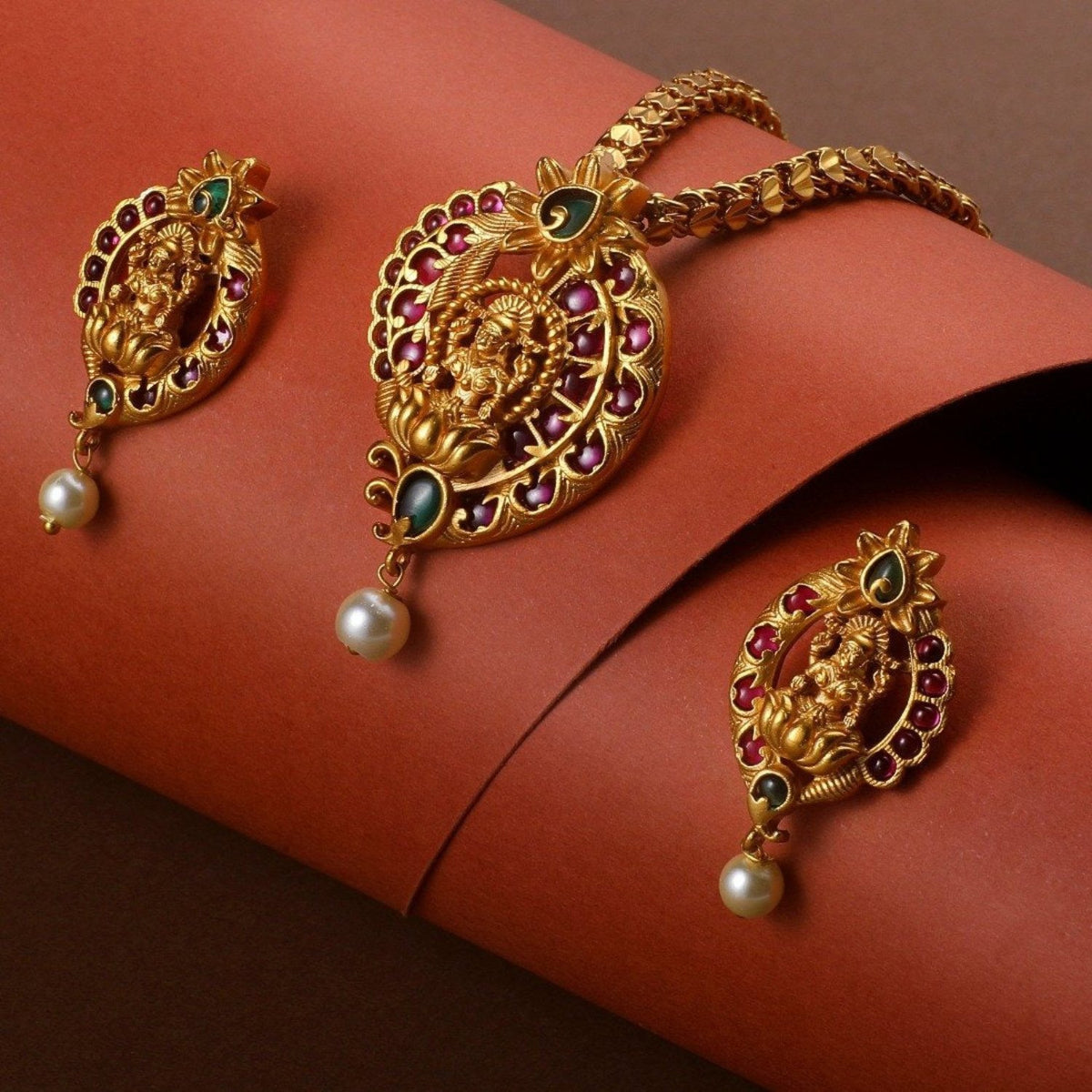 Antique Gold Plated Jivika CZ Pendant Earrings Set