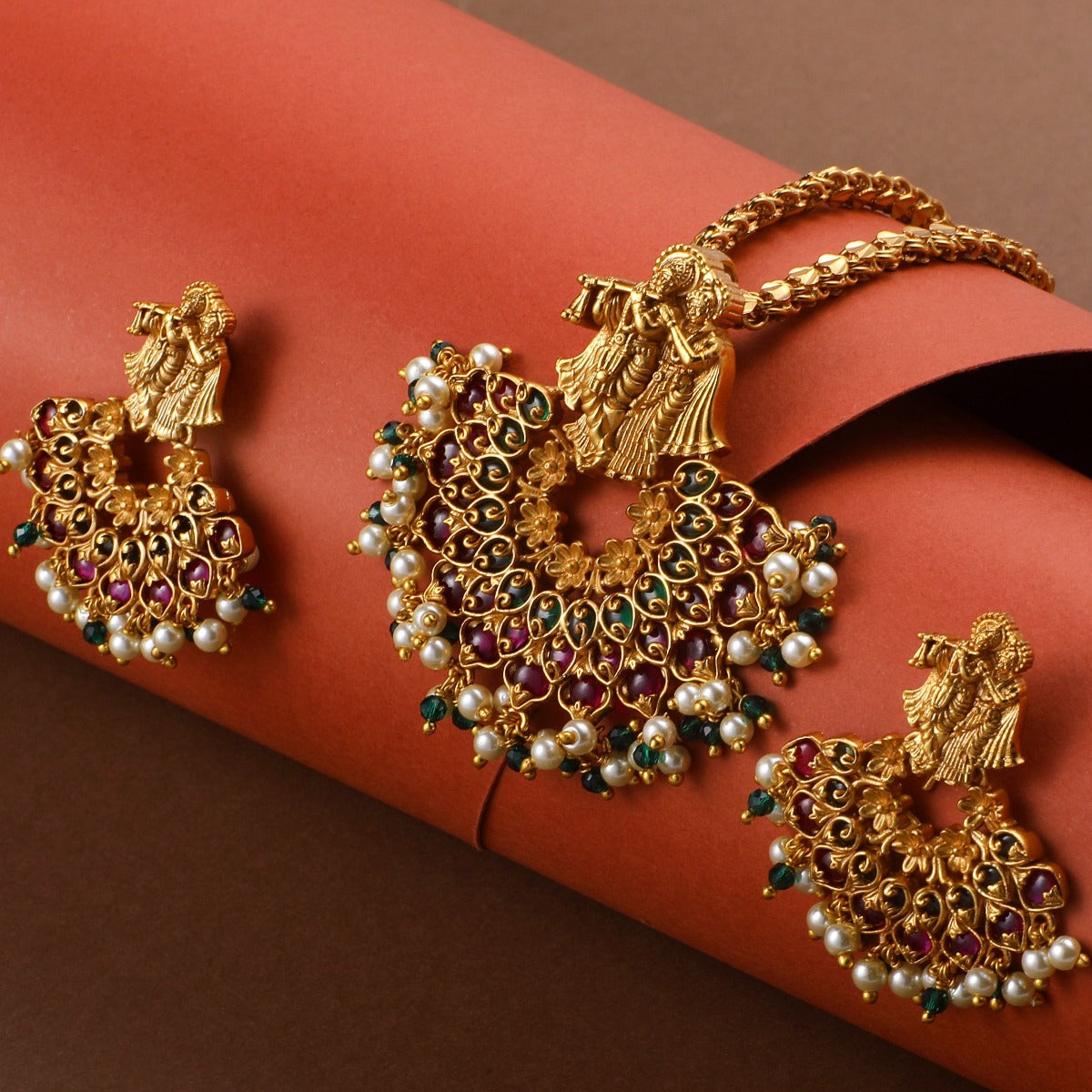 Details 73+ radha krishna earrings gold