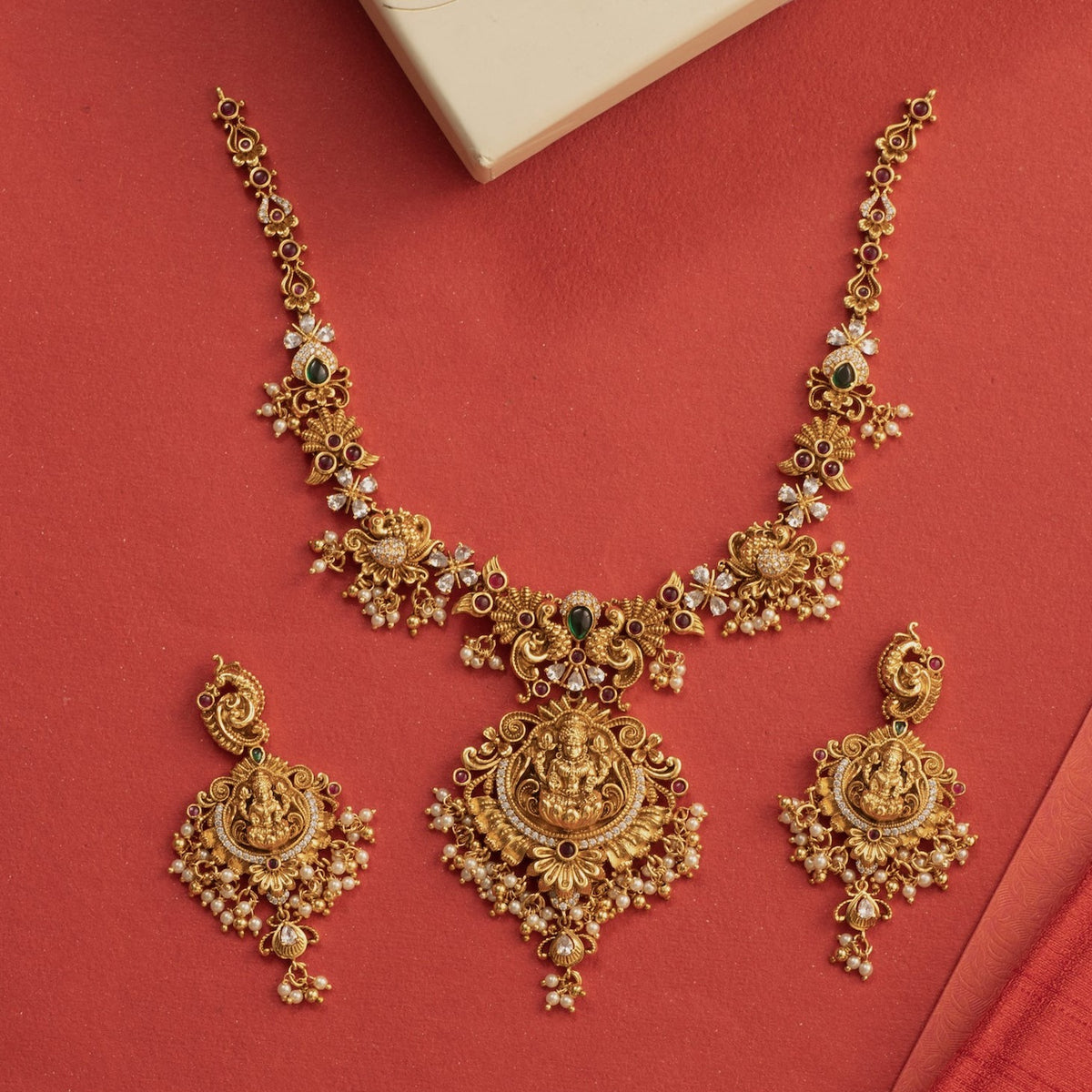 Bhaskari Antique Necklace Set