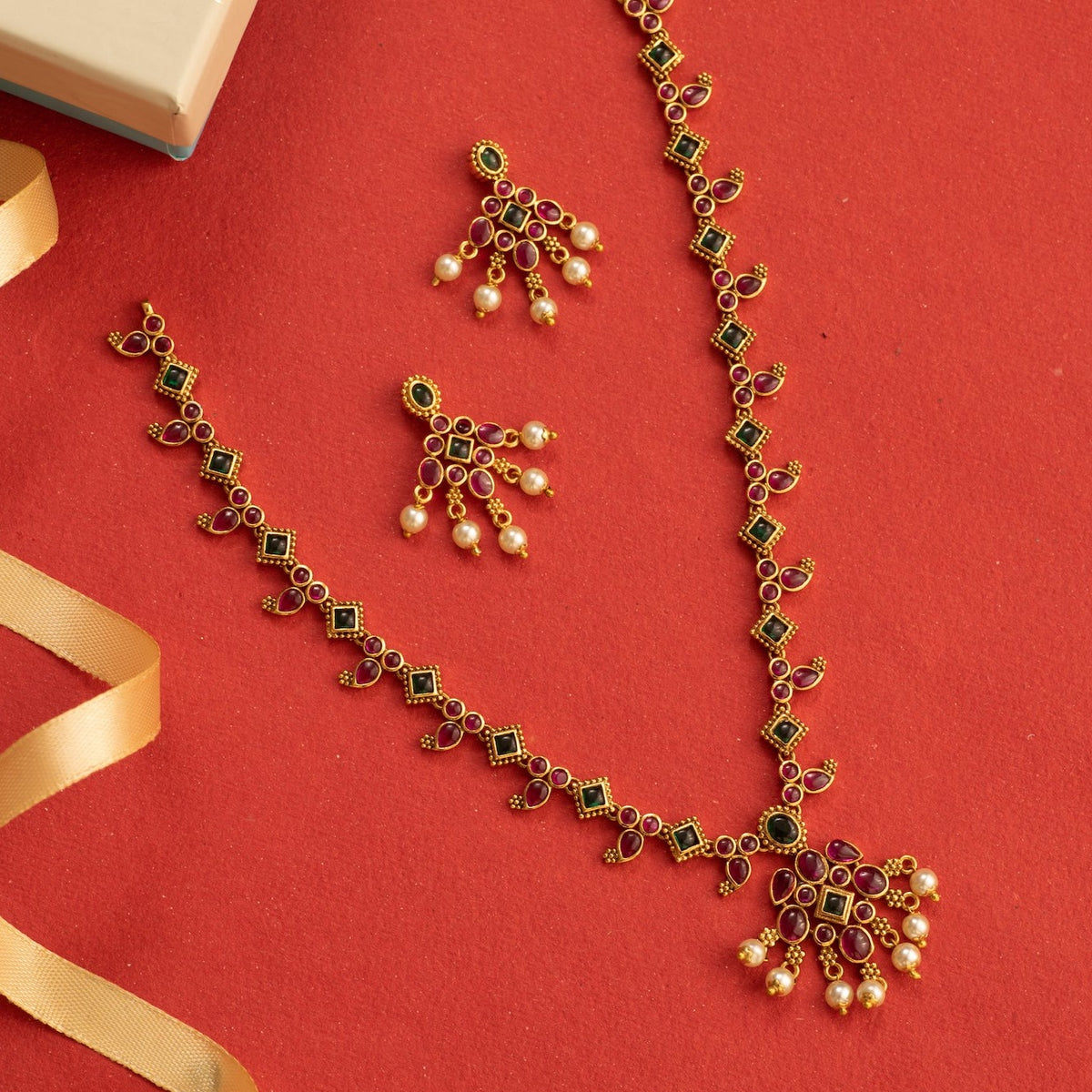 Radhika Antique Necklace Set