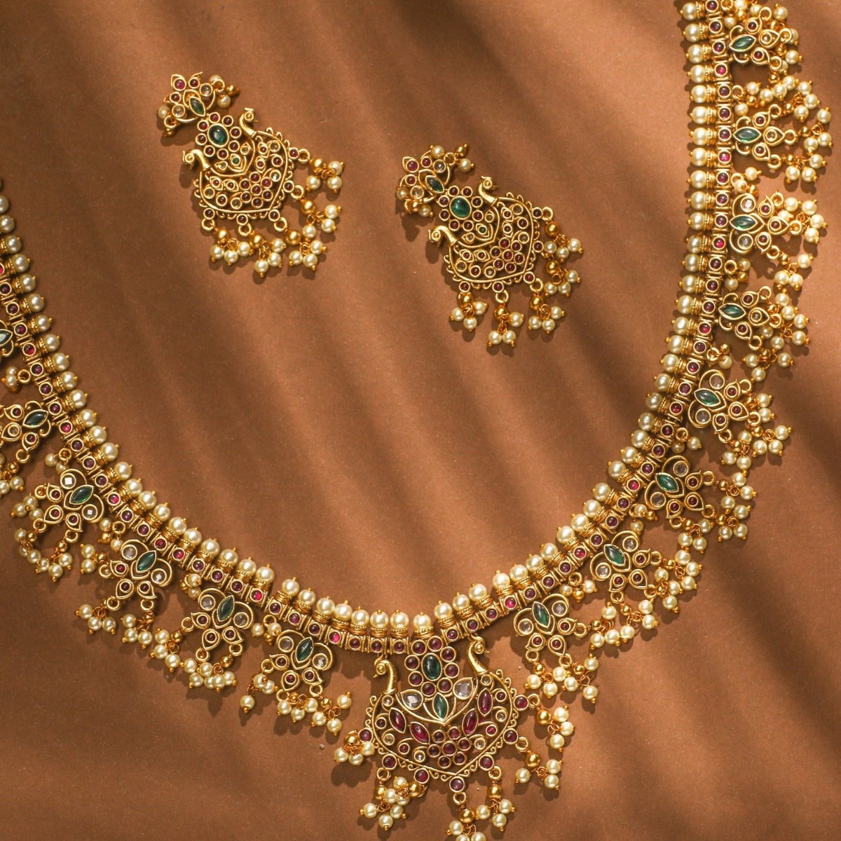 Elakshi Guttapusalu Antique Long Necklace Set