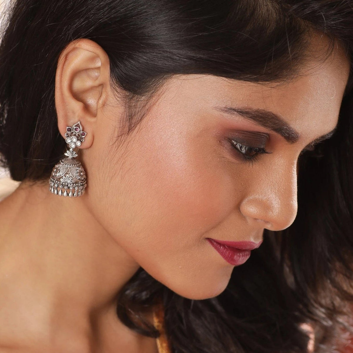 Gitali Kundan Jhumka Earrings