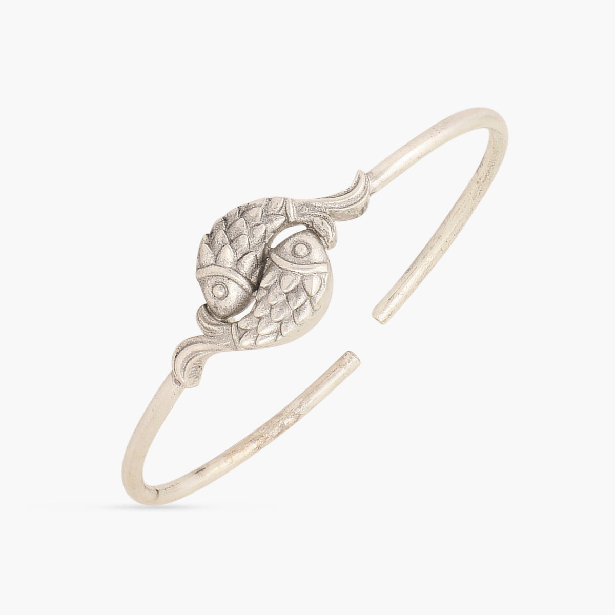 Classic Fish Oxidized Bracelet